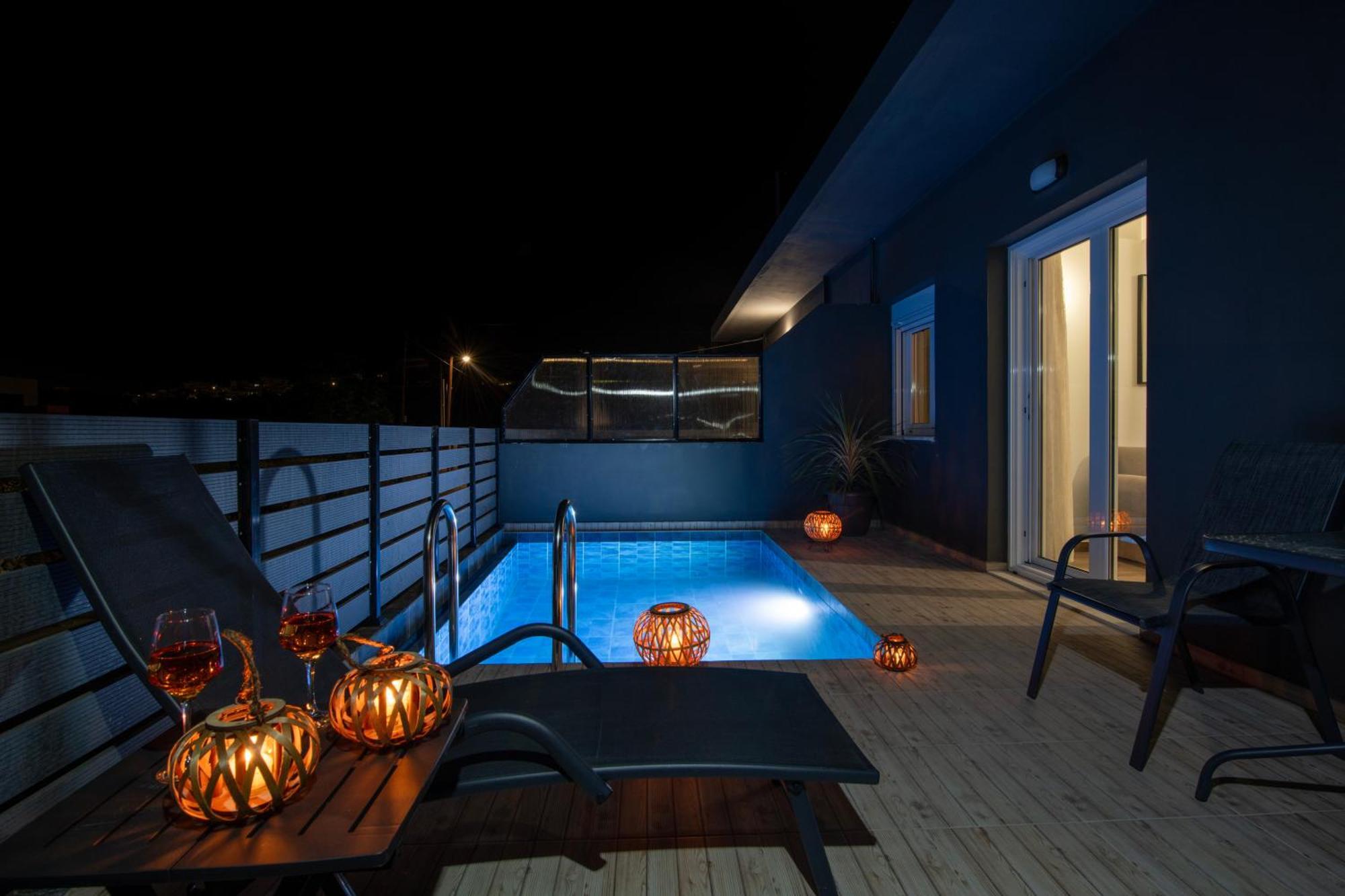 7Thheaven Luxury Aprts Apartman Hriszí Aktí Haniá Kültér fotó