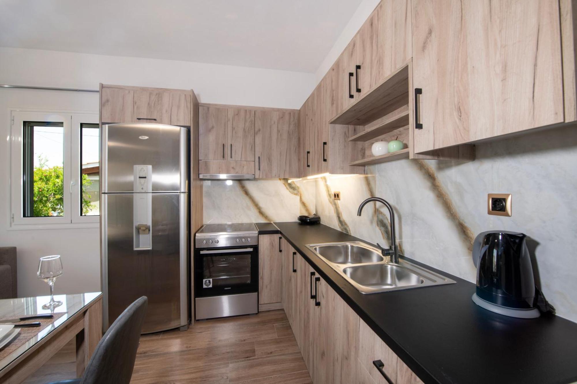 7Thheaven Luxury Aprts Apartman Hriszí Aktí Haniá Kültér fotó