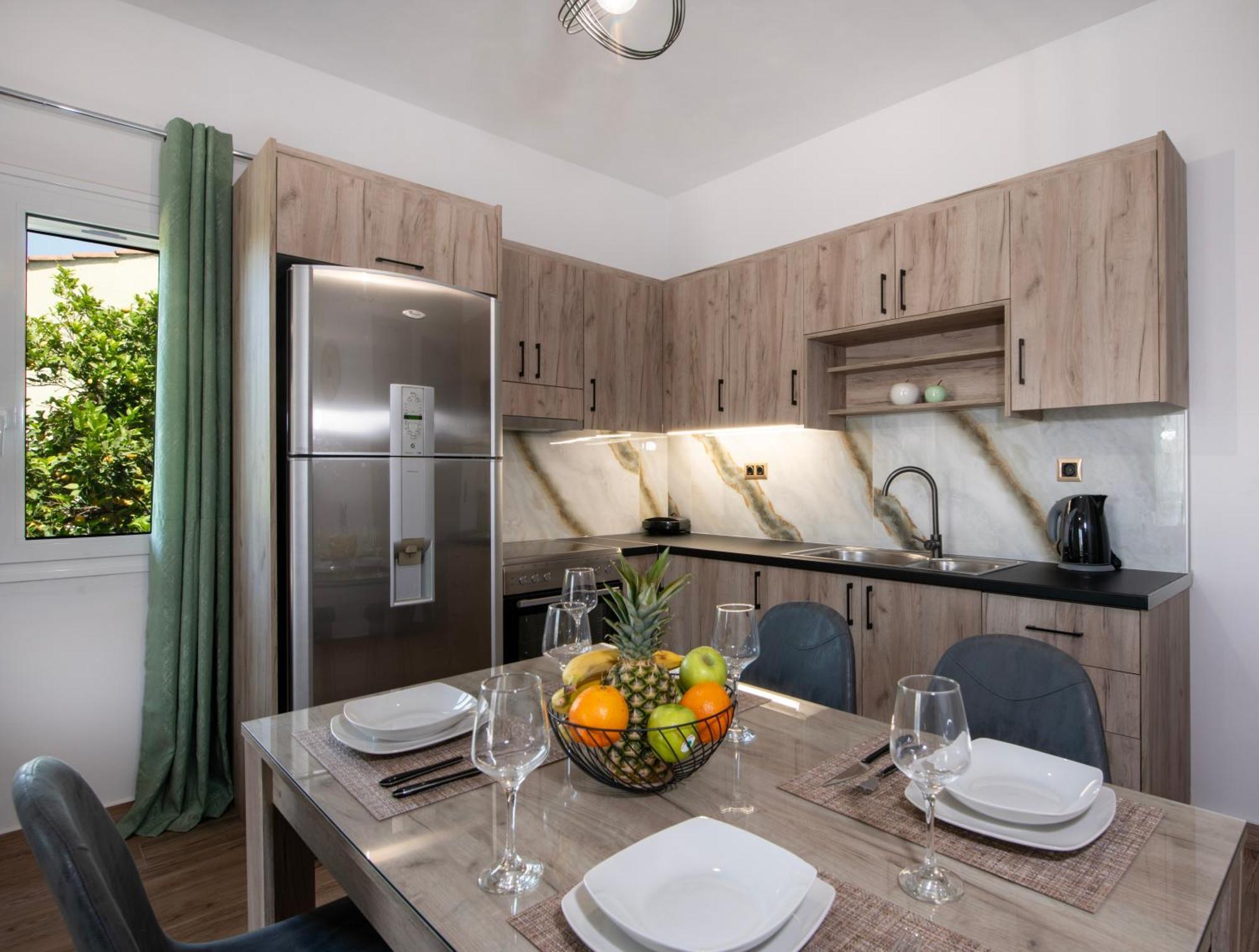 7Thheaven Luxury Aprts Apartman Hriszí Aktí Haniá Kültér fotó