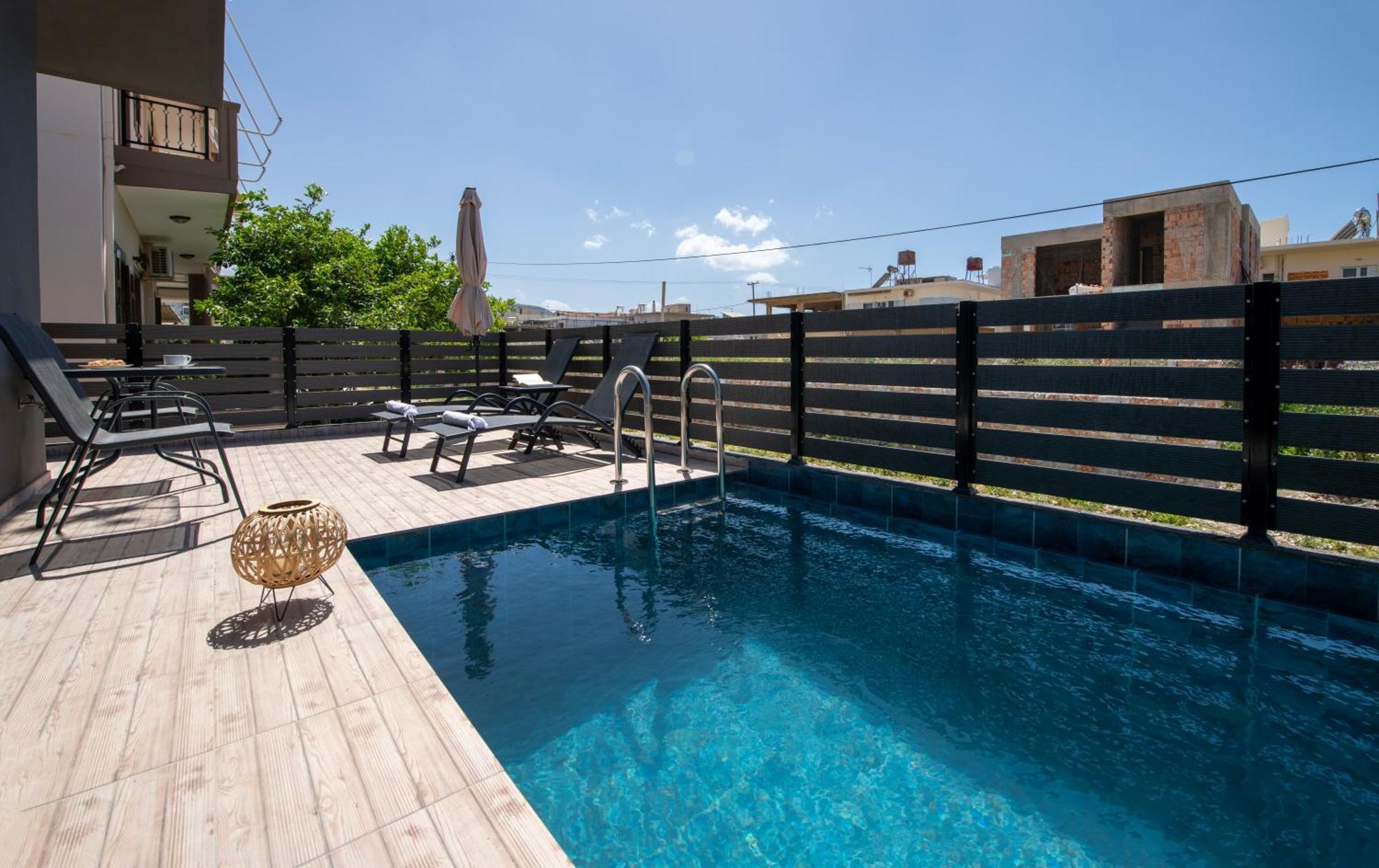 7Thheaven Luxury Aprts Apartman Hriszí Aktí Haniá Kültér fotó
