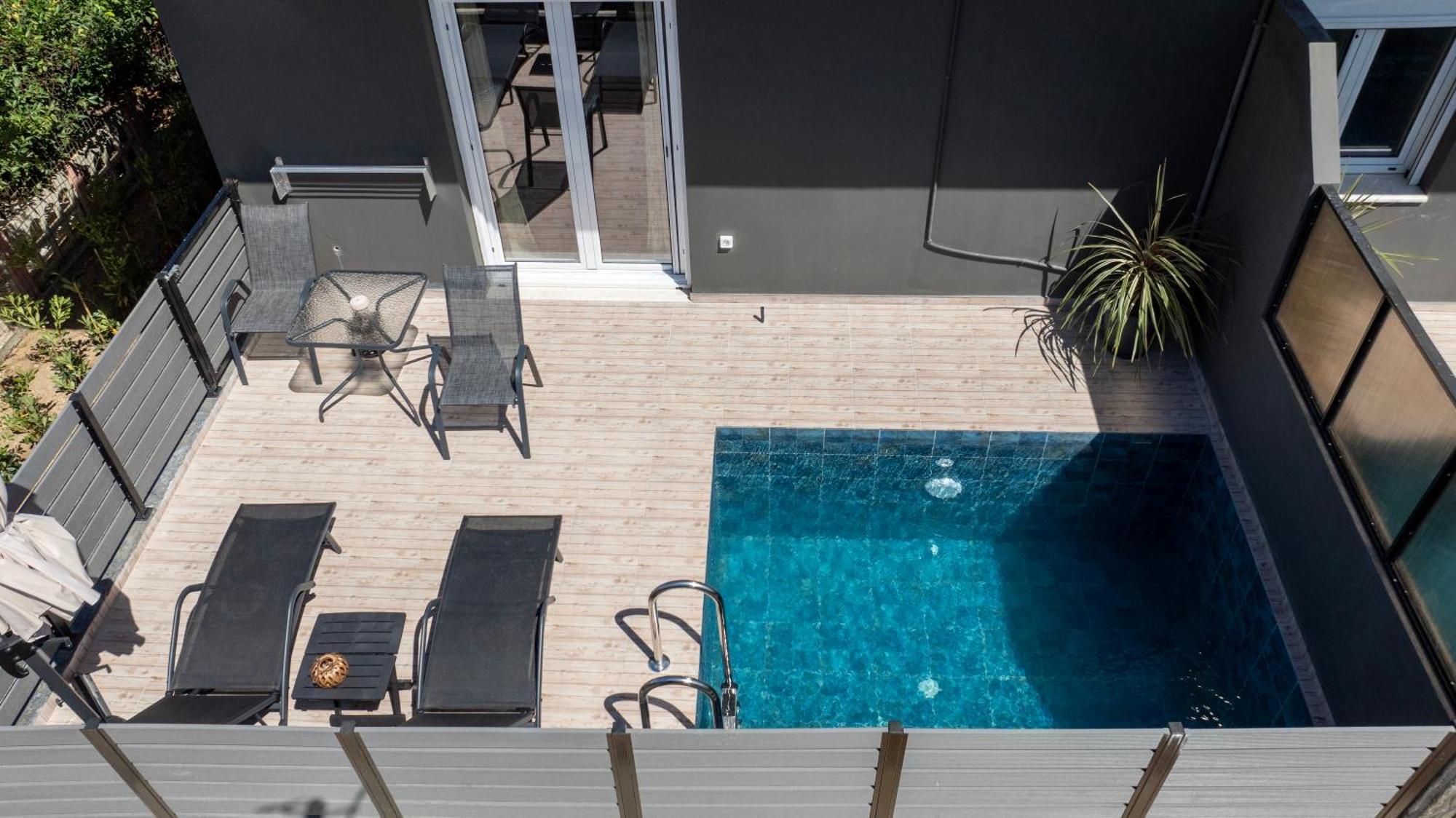 7Thheaven Luxury Aprts Apartman Hriszí Aktí Haniá Kültér fotó