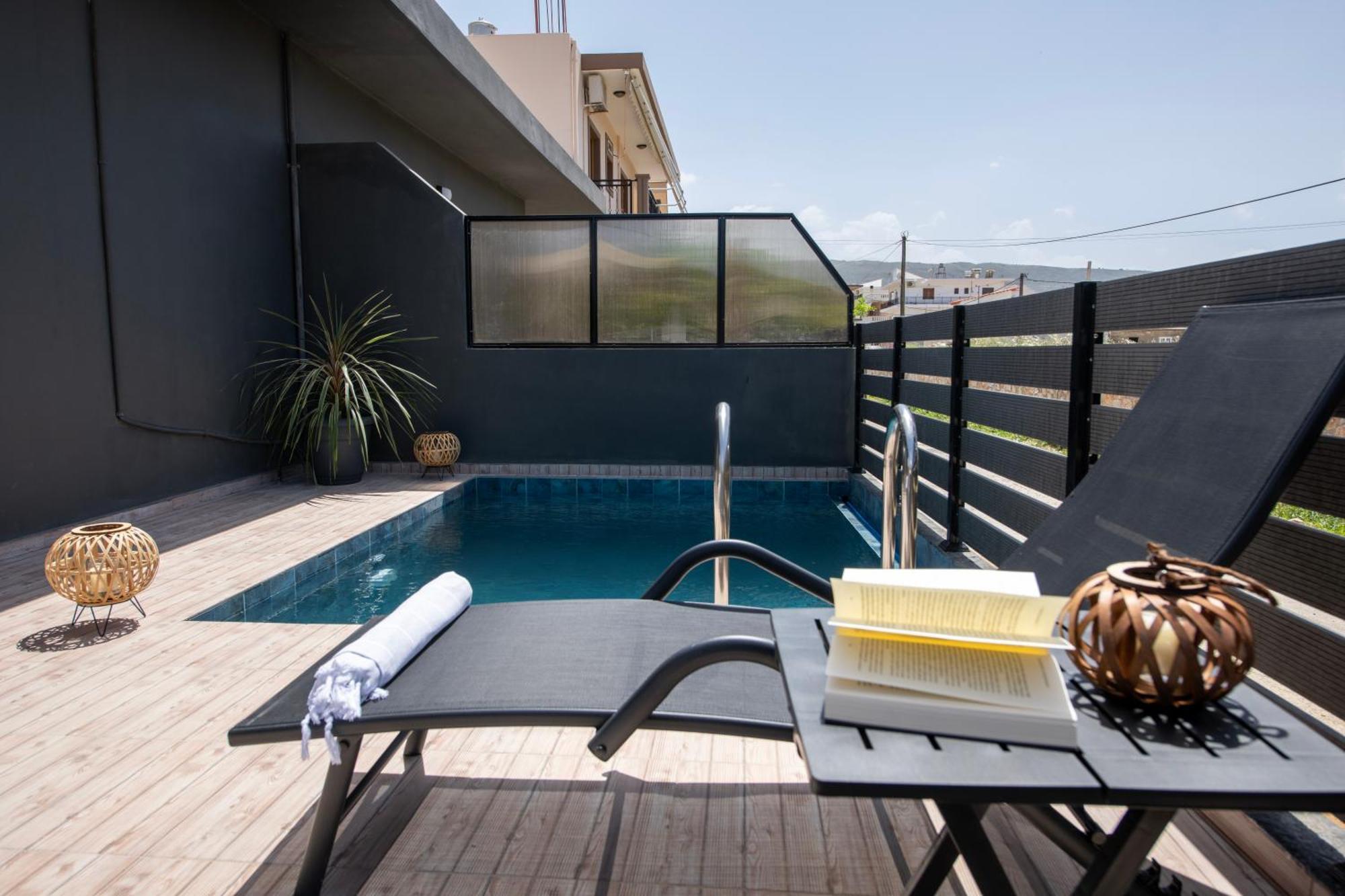 7Thheaven Luxury Aprts Apartman Hriszí Aktí Haniá Kültér fotó
